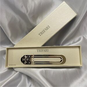 New Trifari Art Deco Style Bookmark Rhinestone Enamel Black Silver